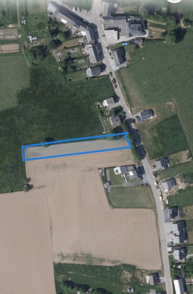 Terrain à bâtir à vendre à Surice, Surice, 1500 m² ou plus