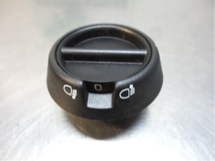 Schakelaar Koplamp Ihv van een Renault Kangoo (Kangoo 01-), Gebruikt, -, Renault, -