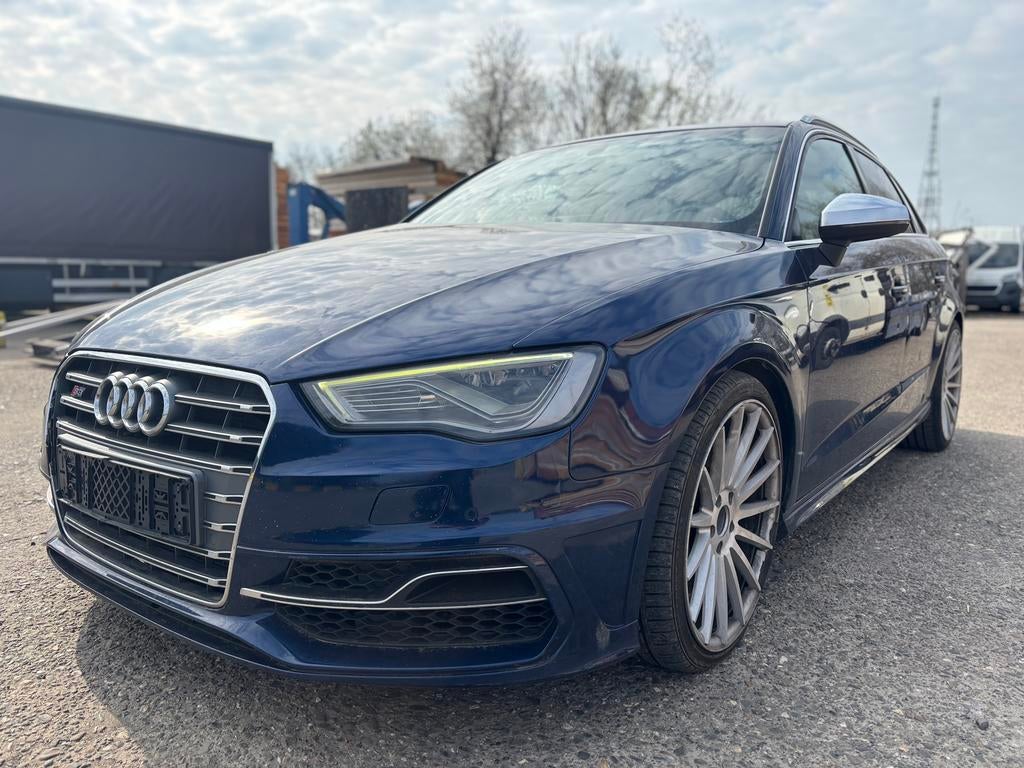 Exportongeval van de Audi S3, Auto's, Bedrijf, Euro 5, S3, Te koop