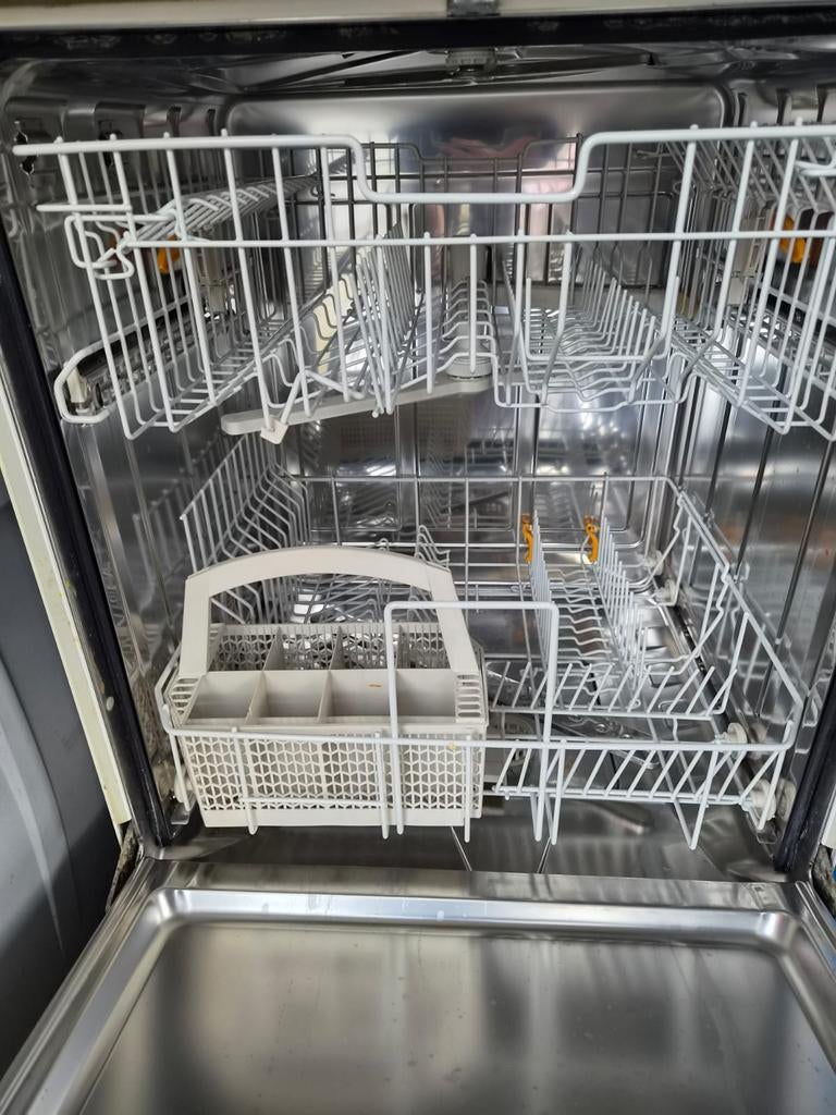 Miele vaatwasser, Elektronische apparatuur, Vaatwasmachines, Ophalen