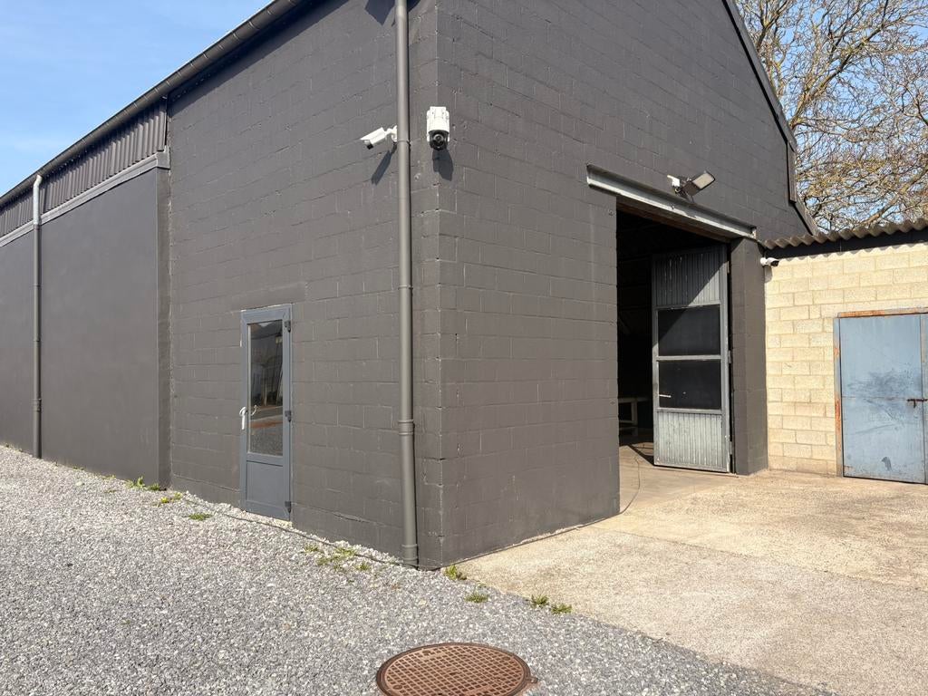 Entrepôt a louer spy jemeppe sur sambre, Immo, Garages en Parkeerplaatsen, Provincie Namen