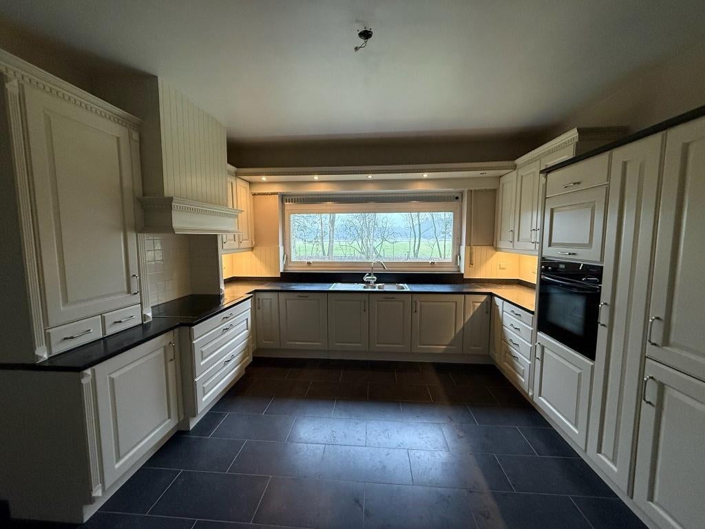 Volledige ingerichte keuken, Ophalen, Hoekkeuken, Graniet of Steen, Zo goed als nieuw