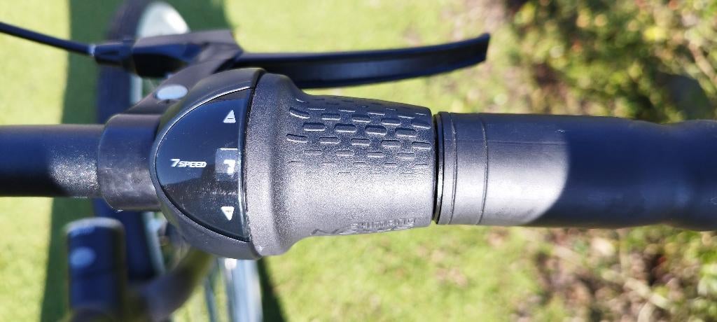 Vélo (hybride), Vélos & Vélomoteurs, Autres marques, Vitesses, Comme neuf, Enlèvement