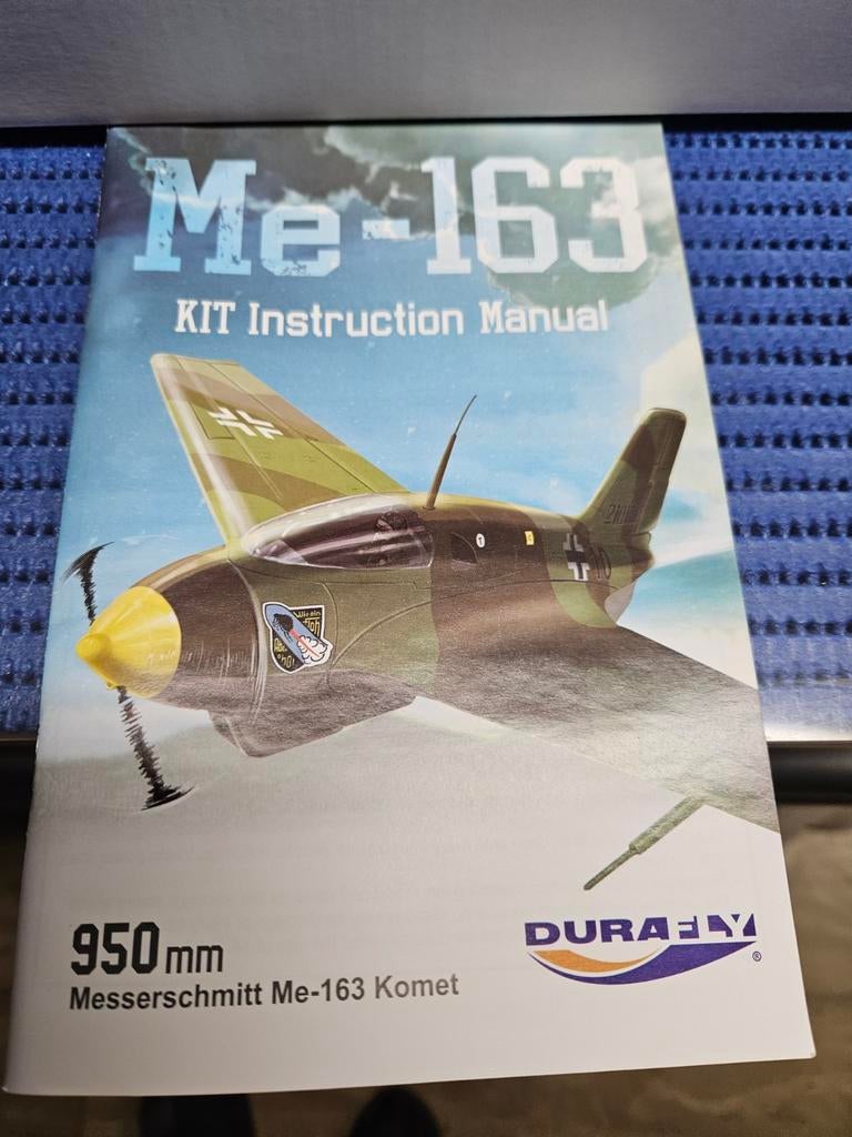 2 avions RC neufs dans leur boîte, Enlèvement, Avion