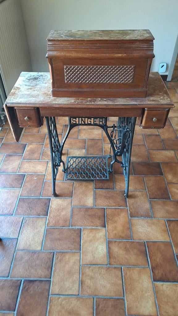 Singer naaimachine, Antiek en Kunst, Ophalen