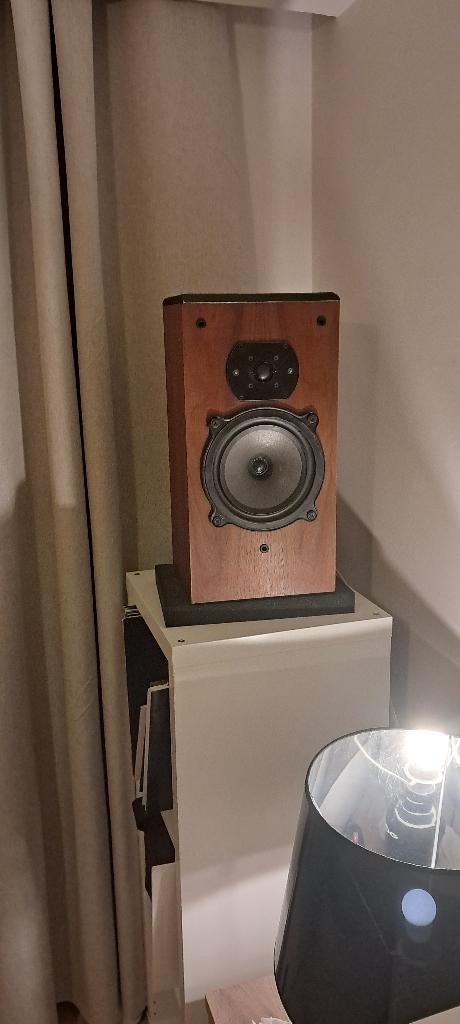 B&W dm-22, Audio, Tv en Foto, Luidsprekerboxen, Ophalen