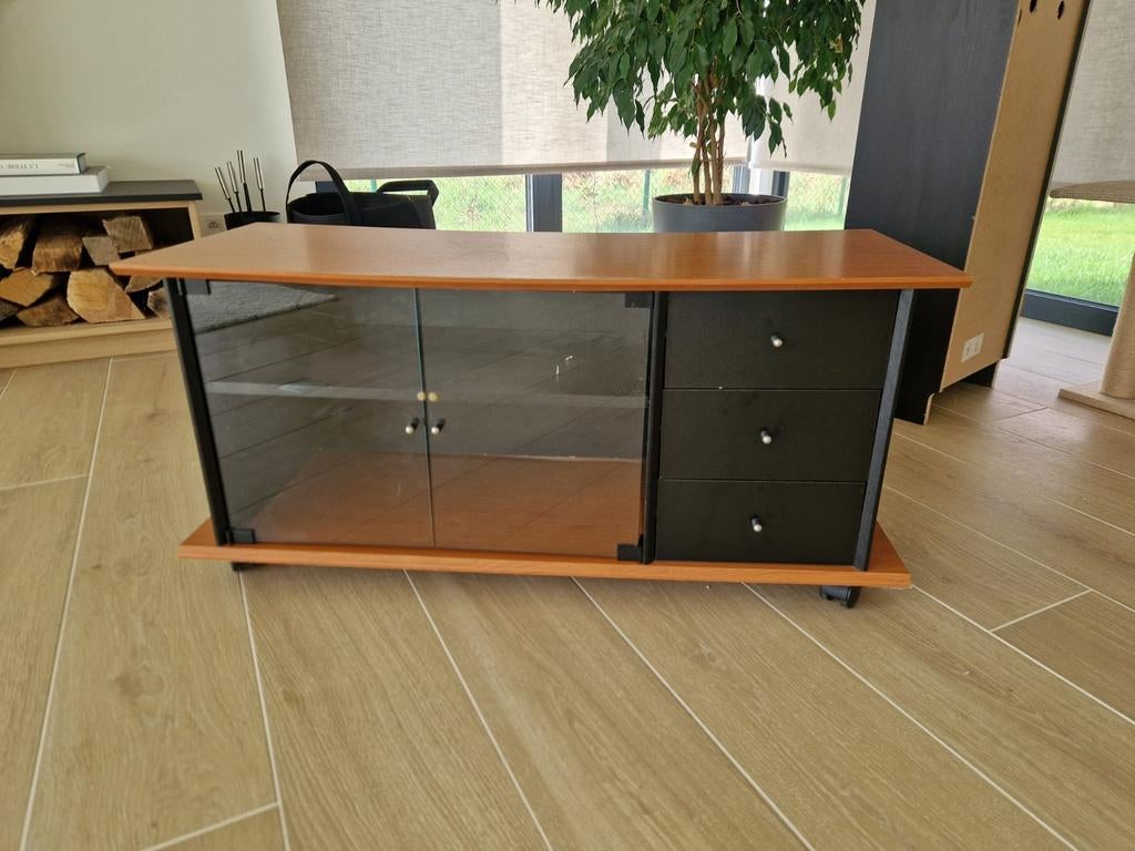 À donner - meuble TV, Maison & Meubles, Verre