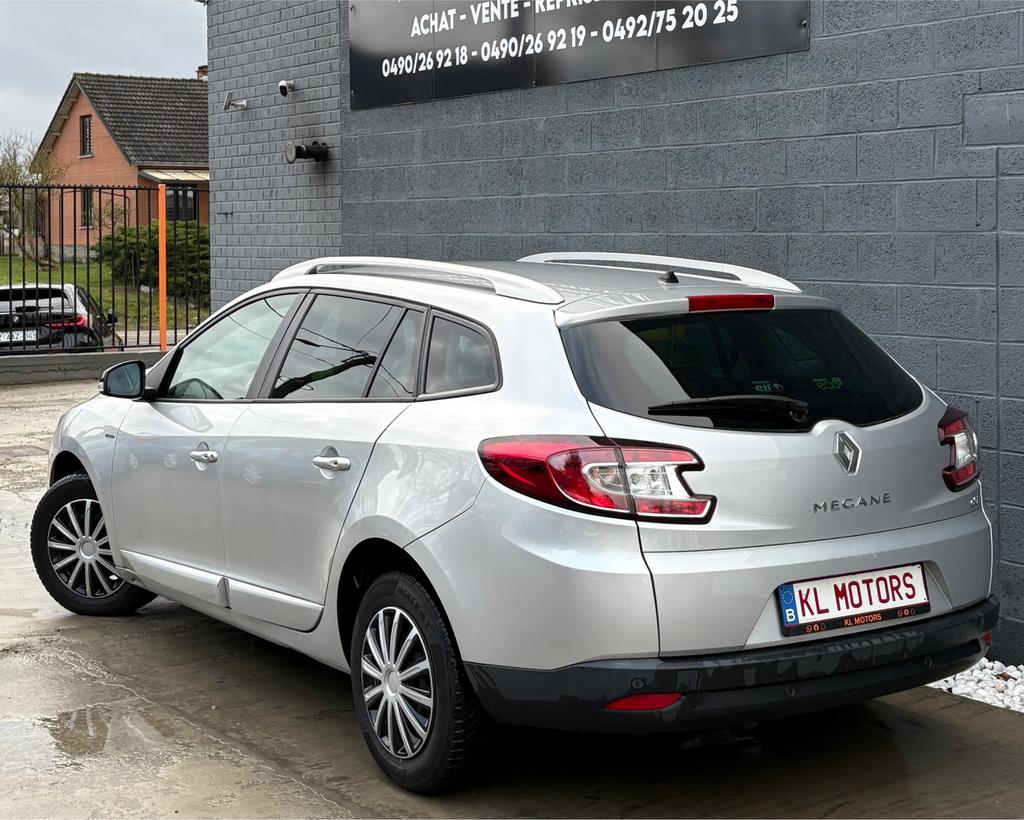 RENAULT MEGANE LIMITED 1.5DCI 2015 188 000KM CARPASS, Auto's, Voorwielaandrijving, Euro 5, Stof, Zwart