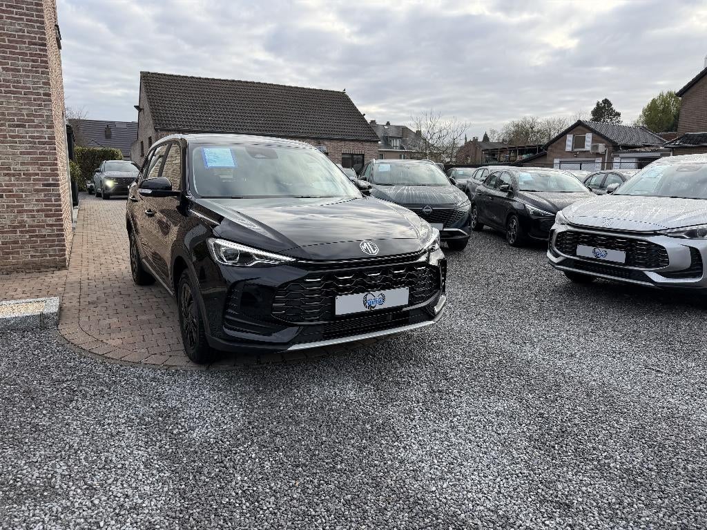 MG ZS 1.5i Comfort 115PK NAV CARPLAY CAM NEW/MODEL 0KM, Autos, MG, Achat, Détection des panneaux routiers, Euro 6, Entreprise