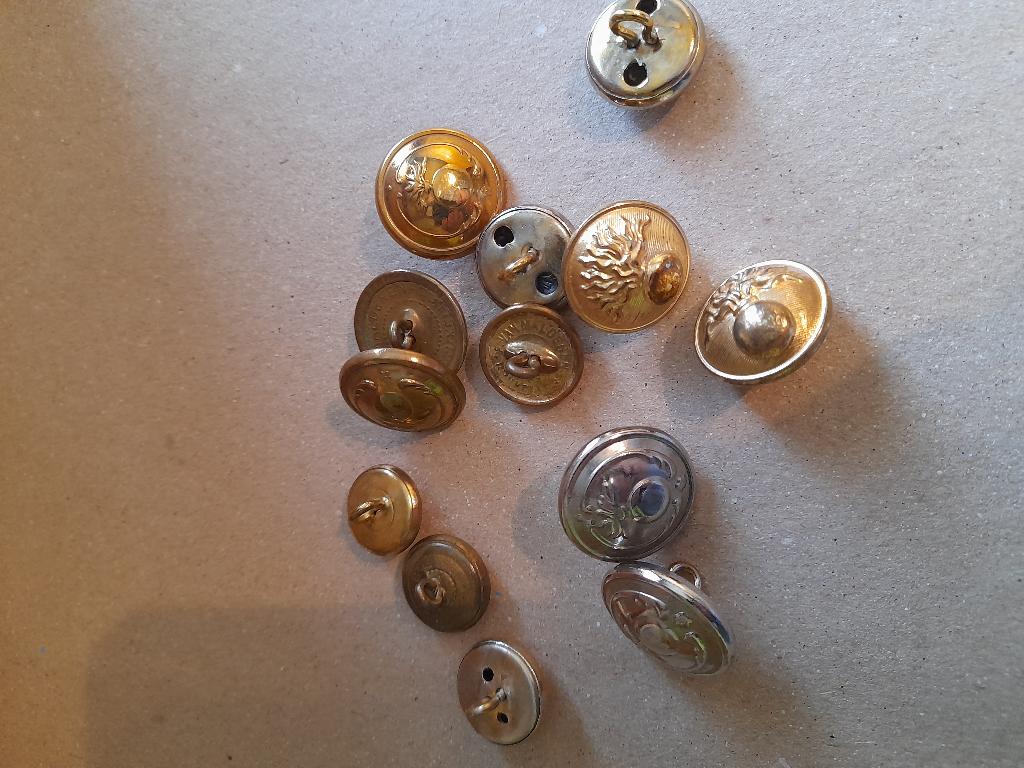 boutons, Collections, Objets militaires | Général, Enlèvement ou Envoi, Autres, Autres types