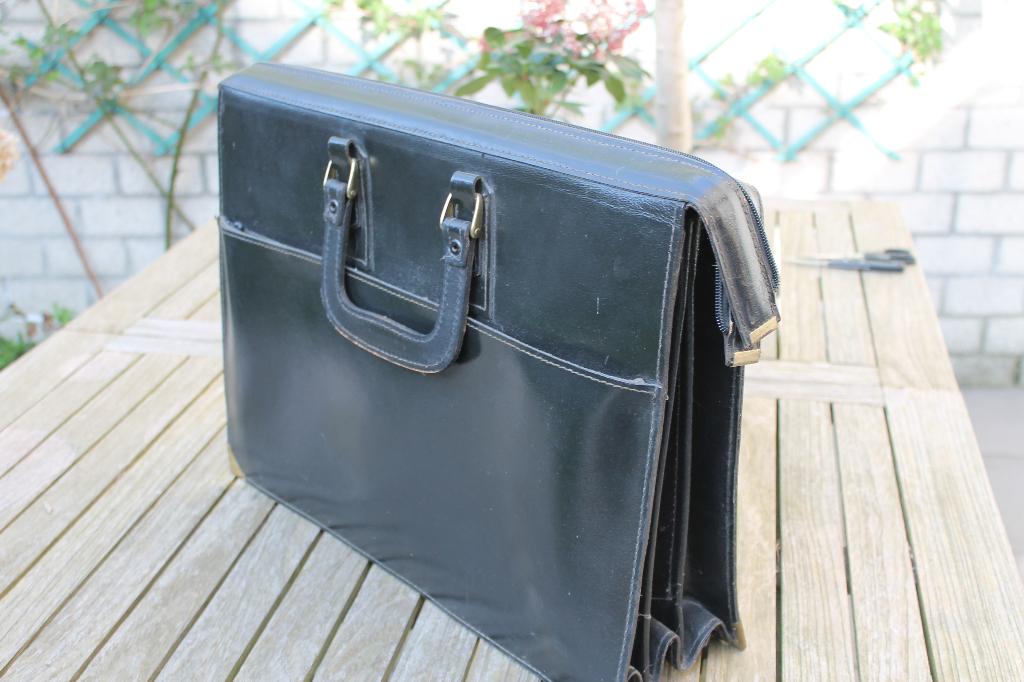 LEDEREN AKTENTAS, Bijoux, Sacs & Beauté, Valises, Comme neuf, Enlèvement ou Envoi