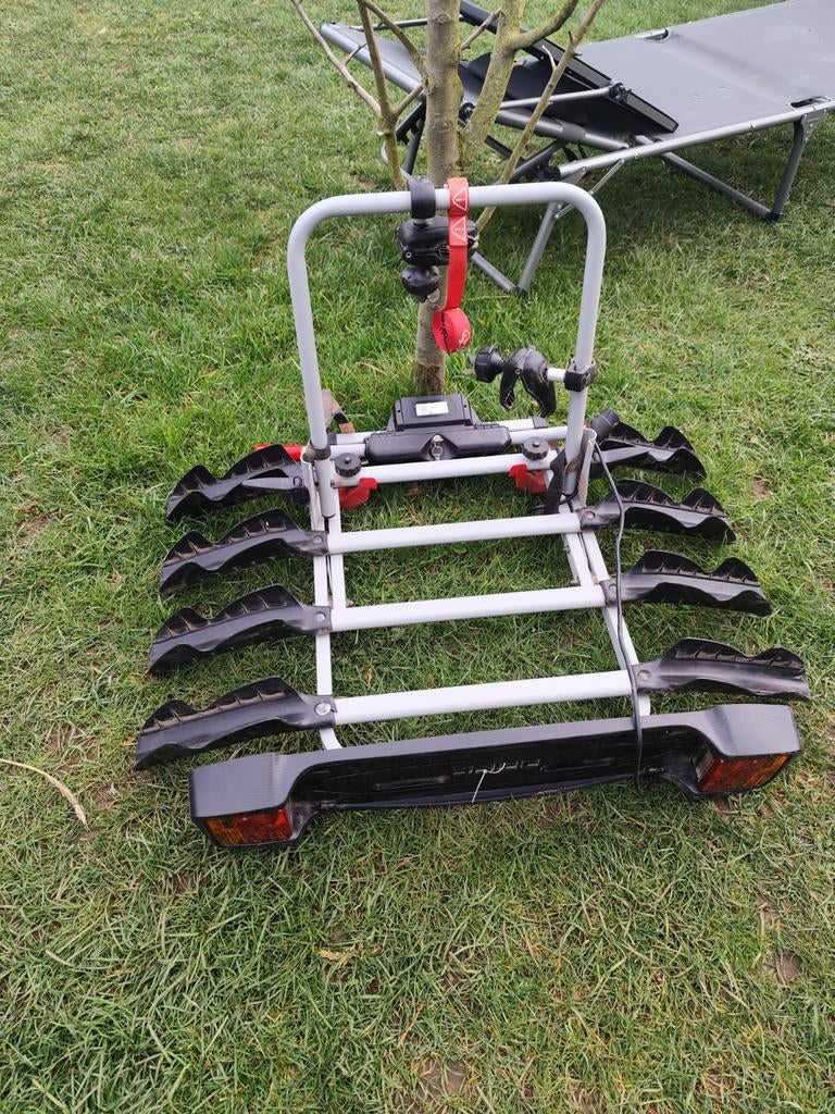 Fietsenhouder voor 4 fietsen, Monc Blanc, zeer goede staat, Auto diversen, Fietsendragers, Ophalen