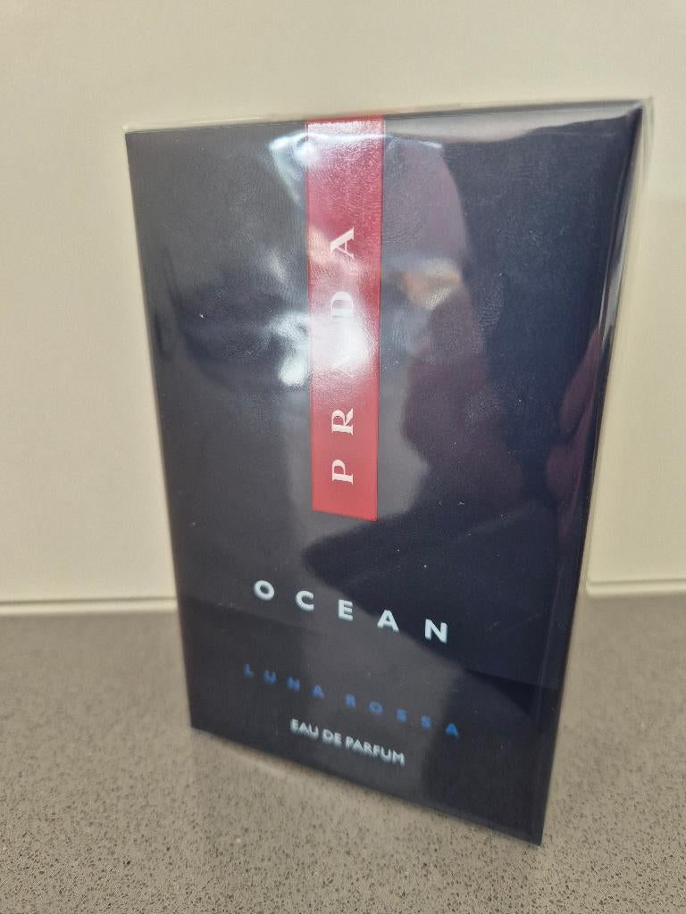 Prada ocean luna rossa, Enlèvement, Neuf
