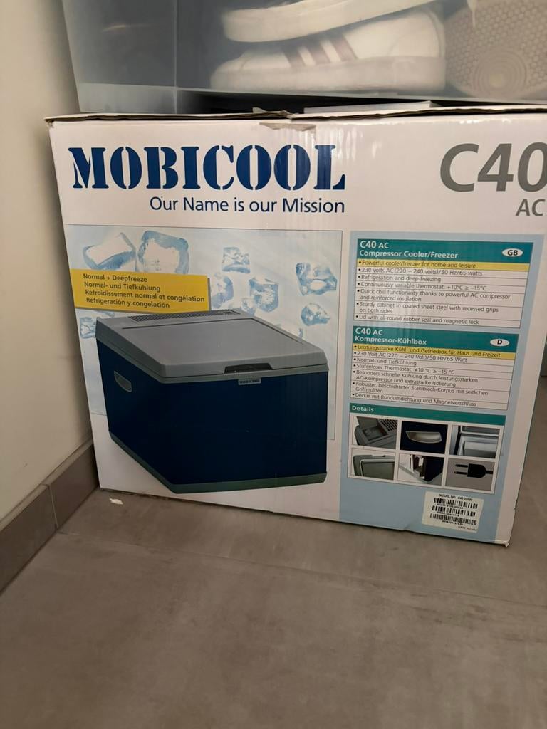 Mobicool C40, Caravans en Kamperen, Koelboxen, Ophalen, Zo goed als nieuw