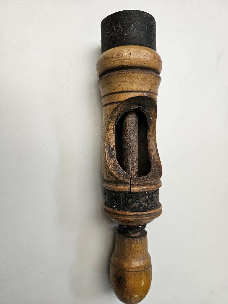 Pince ou injecteur de bouchon de liege, Collections, Enlèvement, Utilisé