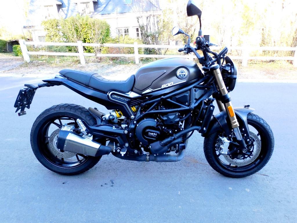 Benelli Leoncino 800 cc, 2000 km, 1 jaar garantie, Motoren, Motoren | Benelli, Italie, Motorrijbewijs A, Bedrijf, Meer dan 35 kW