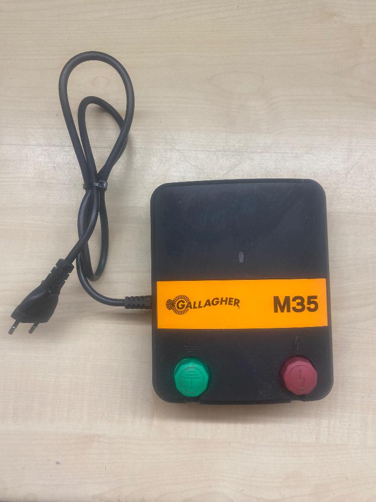Gallagher M35 schrikdraadapparaat, Dieren en Toebehoren, Stalling en Weidegang, Weidegang, 1 paard of pony