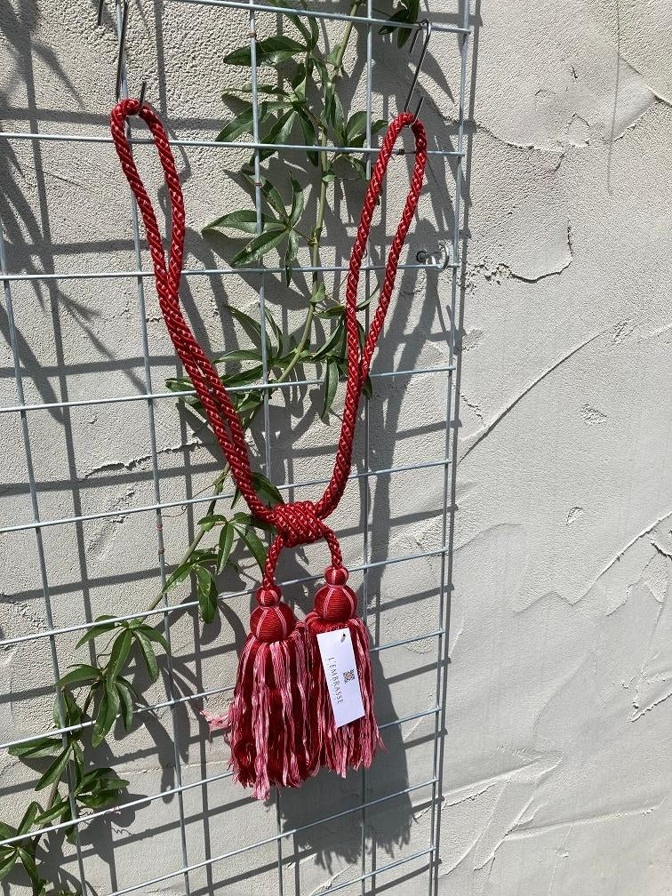 EMBRASSE MET DUBBELE FLOS ROOD/LT. ROOD NIEUW, Ophalen of Verzenden, Nieuw