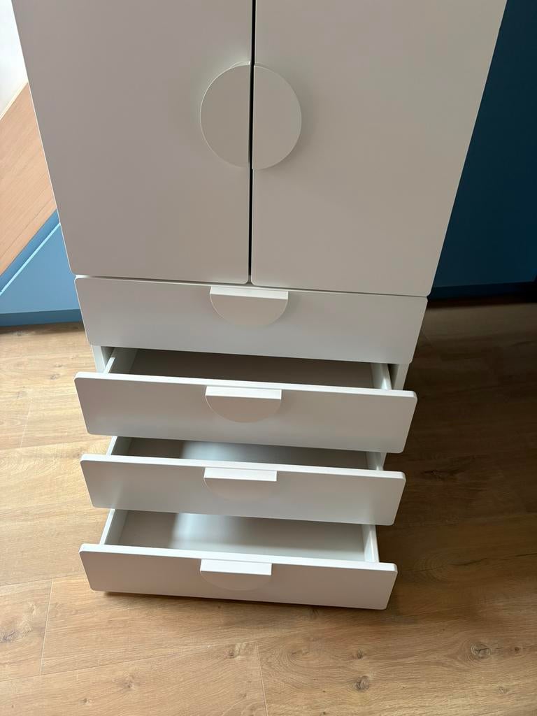 Kleerkast voor kinderen (Ikea Smastad), Enlèvement, Comme neuf