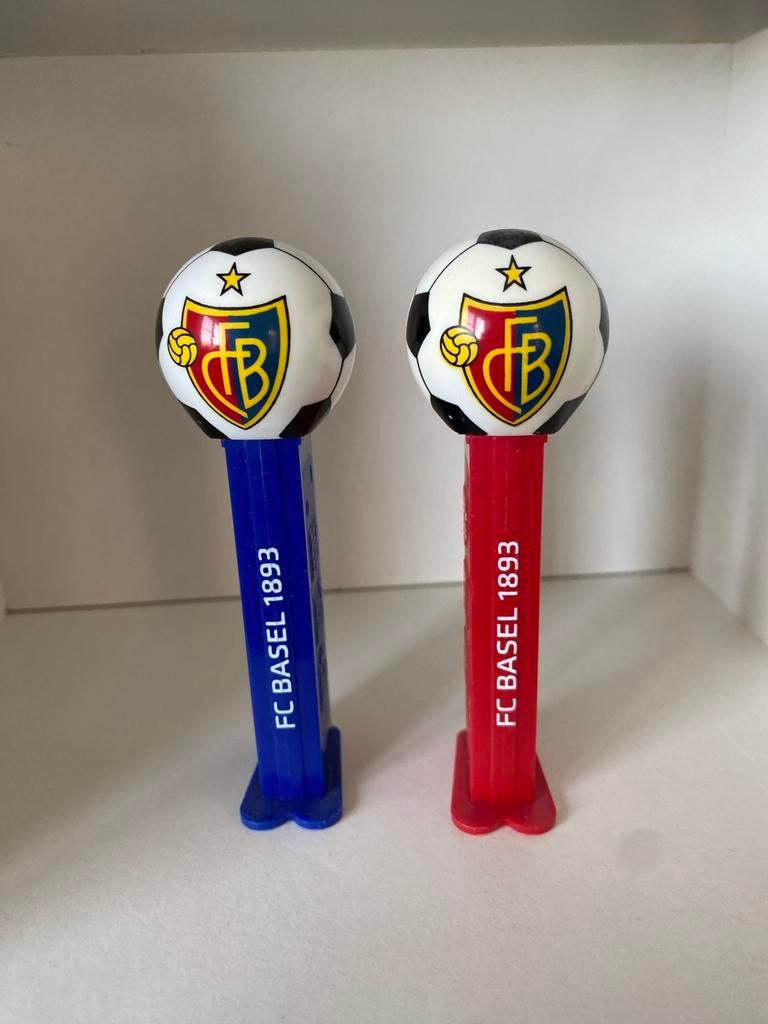 2 pez voetbal fc basel, Verzamelen, Ophalen of Verzenden, Zo goed als nieuw