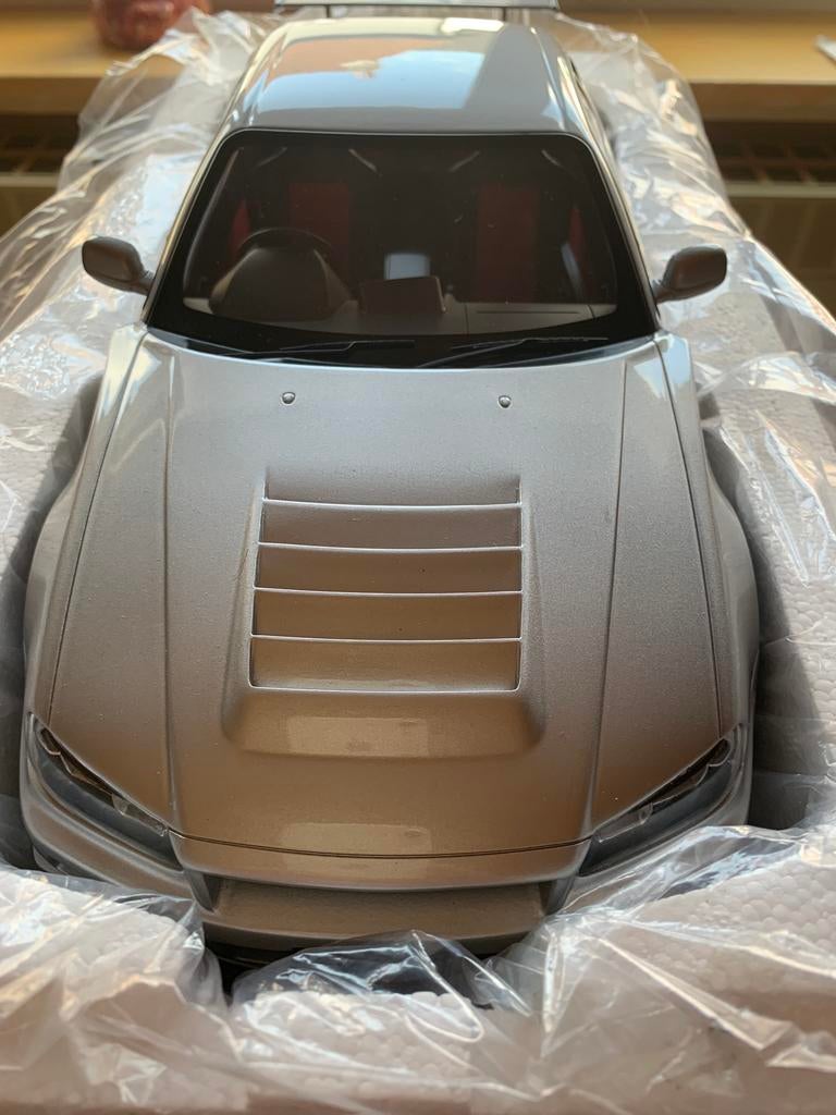 Nissan GT-R R34 Z-Tune 1/12 Kyosho /Samurai, Enlèvement ou Envoi, Comme neuf