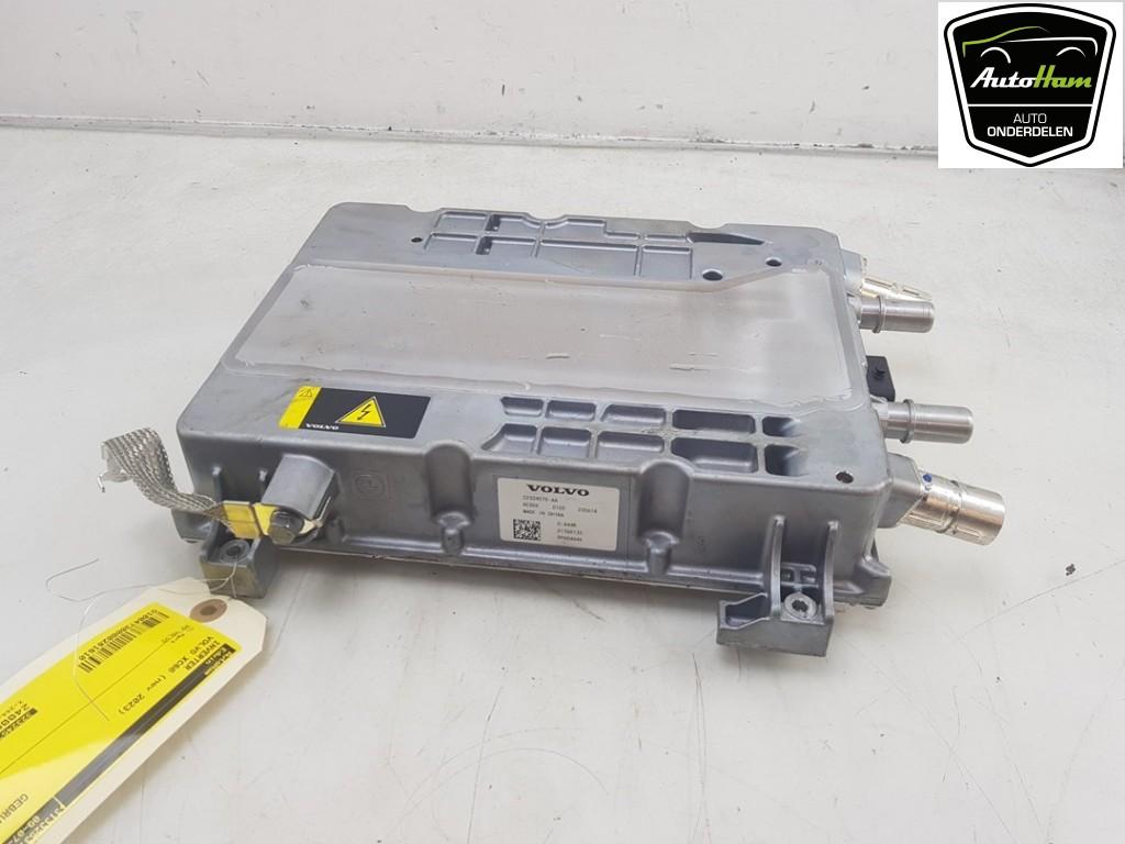 CHARGEUR DE BATTERIE (|32324575|36003803|), Utilisé