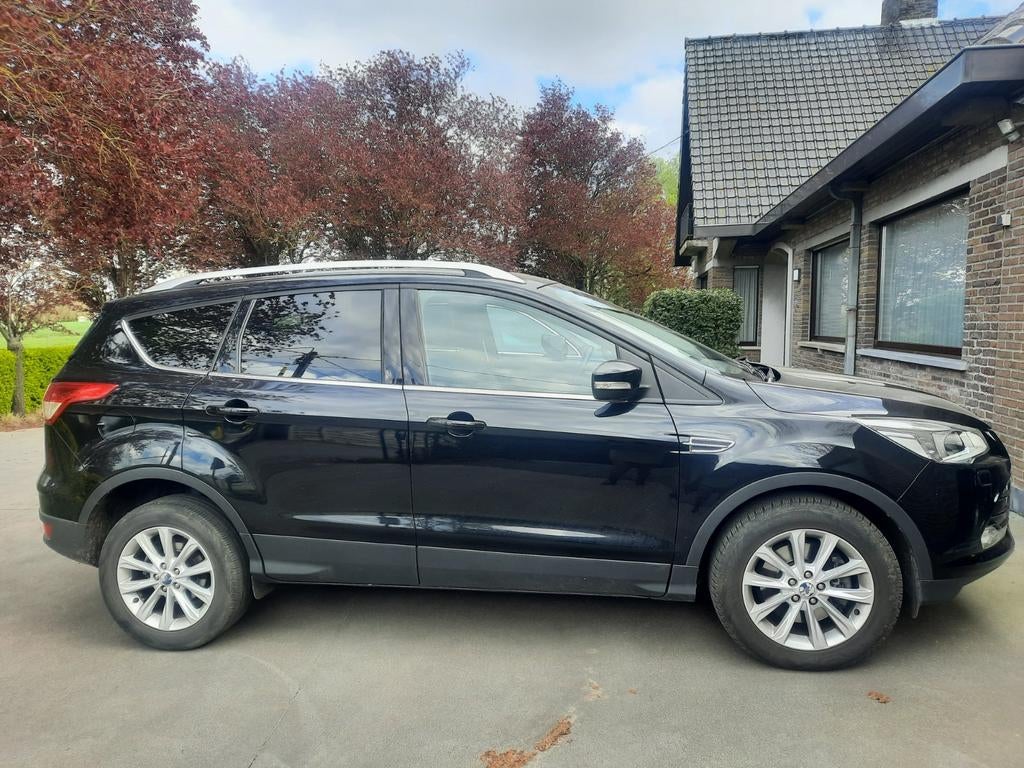 Ford Kuga, Auto's, Voorwielaandrijving, Euro 5, 4 cilinders, Leder en Stof