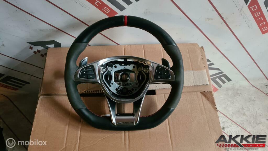 Mercedes AMG 45 A CLA GLA W176 W117 Stuurwiel rode stiksels, Enlèvement ou Envoi, Utilisé