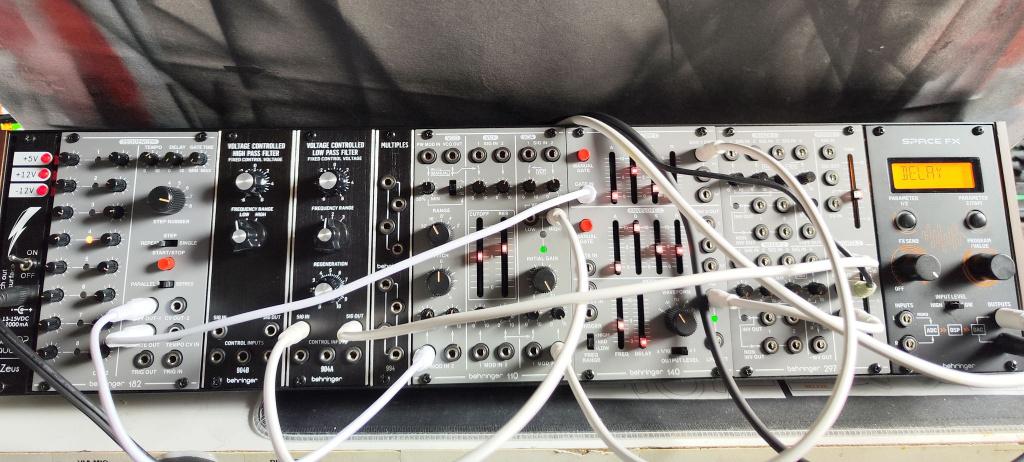 Eurorack Rack 104 uitgerust, Ophalen of Verzenden, Zo goed als nieuw, Overige merken