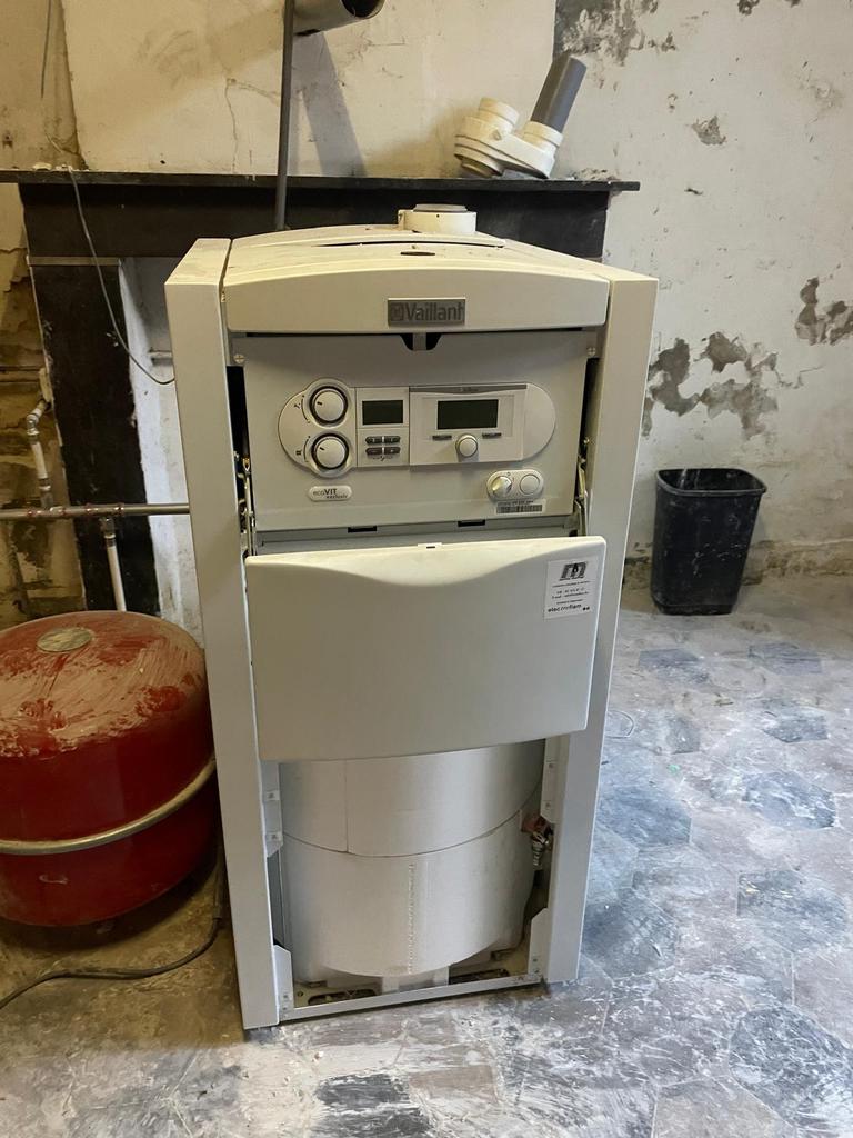 VAILLANT 64,5 kW condensatieketel, 2019 - PERFECTE STAAT, Ophalen, Zo goed als nieuw