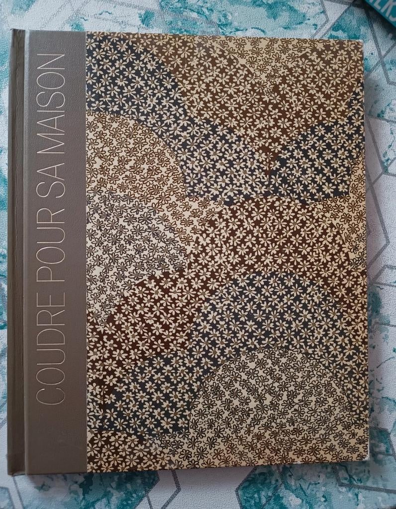 Livre "Magie des travaux d'aiguilles - Coudre pour sa maison, Livres, Broderie ou Couture, Enlèvement ou Envoi, Neuf, Time-Life