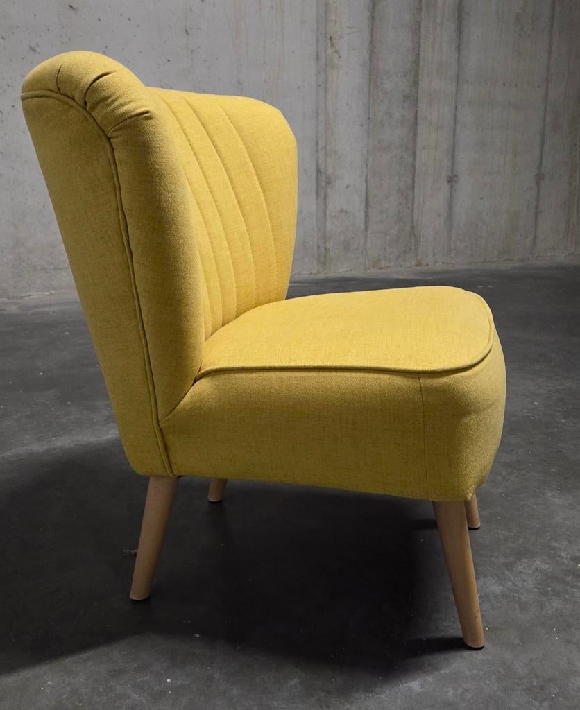 Stevige stoffen club zetel, Ophalen