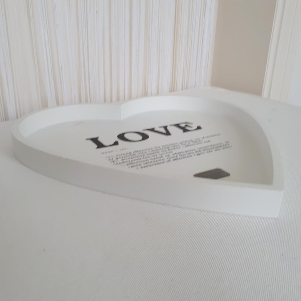 dienblad / wit hout / hartvorm met tekst, Ophalen of Verzenden, Zo goed als nieuw, Overige vormen, Hout