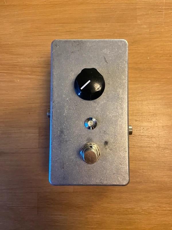 Acapulco Gold Earthquacker Devices Clone Fuzz-pedaal, Muziek en Instrumenten, Ophalen of Verzenden, Zo goed als nieuw, Volume