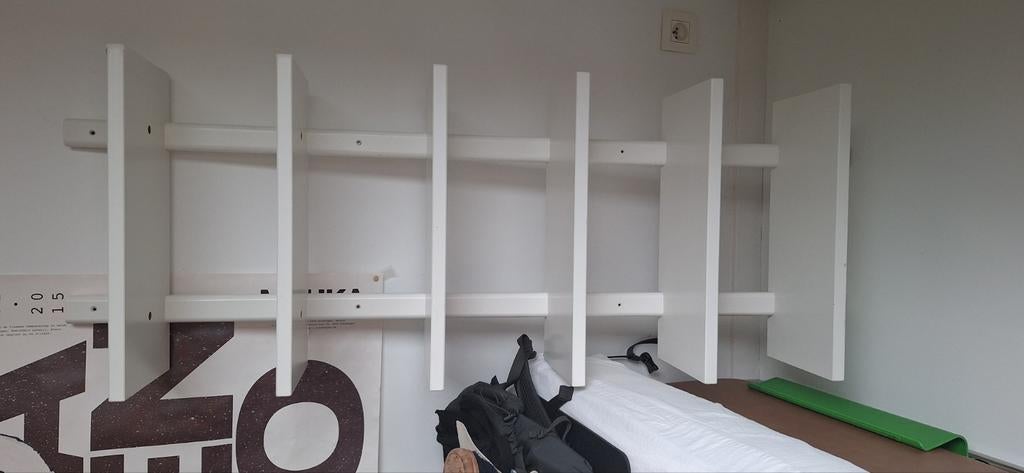 Ikea VÄRDE witte wandplank, Huis en Inrichting, Woonaccessoires | Wandplanken en Boekenplanken, Ophalen