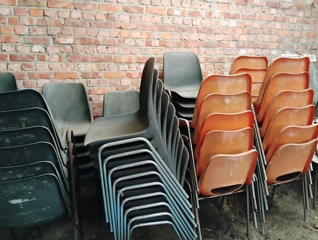 Chaises de collectivité vintage, Enlèvement, Brun, Métal