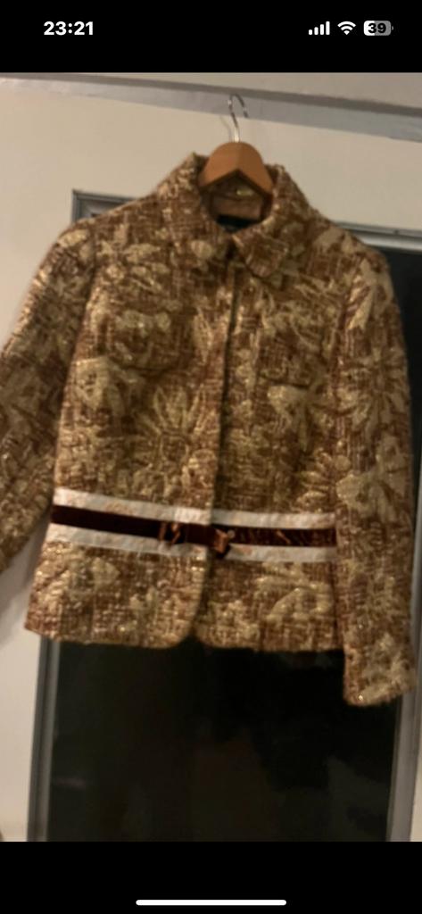 Blazer vintage femme de laine et soie, le luxe Rena Lange, Vêtements | Femmes, Vestes & Costumes, Comme neuf, Enlèvement ou Envoi