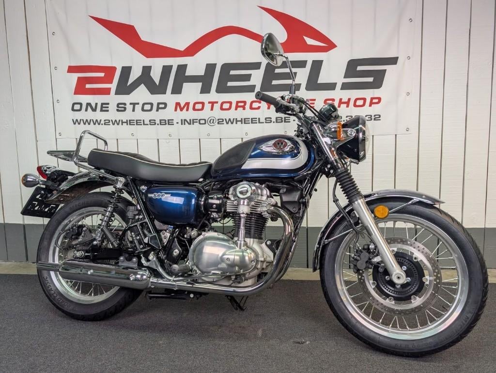 KAWASAKI W800