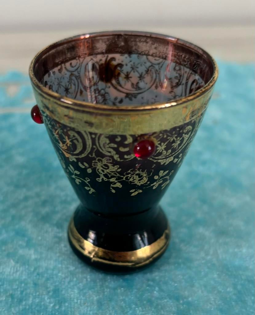 Mini verre doré en cristal Bohème, Antiquités & Art, Antiquités | Verre & Cristal, Enlèvement