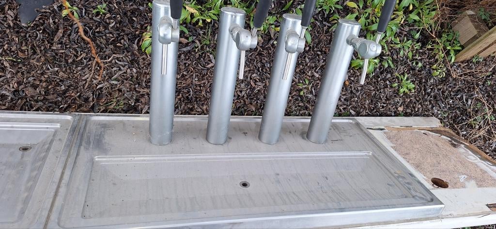 Robinet à bière 4 robinets, Enlèvement