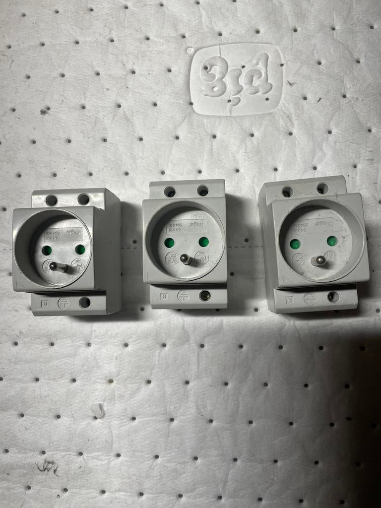 Prisses de courant de coffret, Bricolage & Construction, Enlèvement, Comme neuf