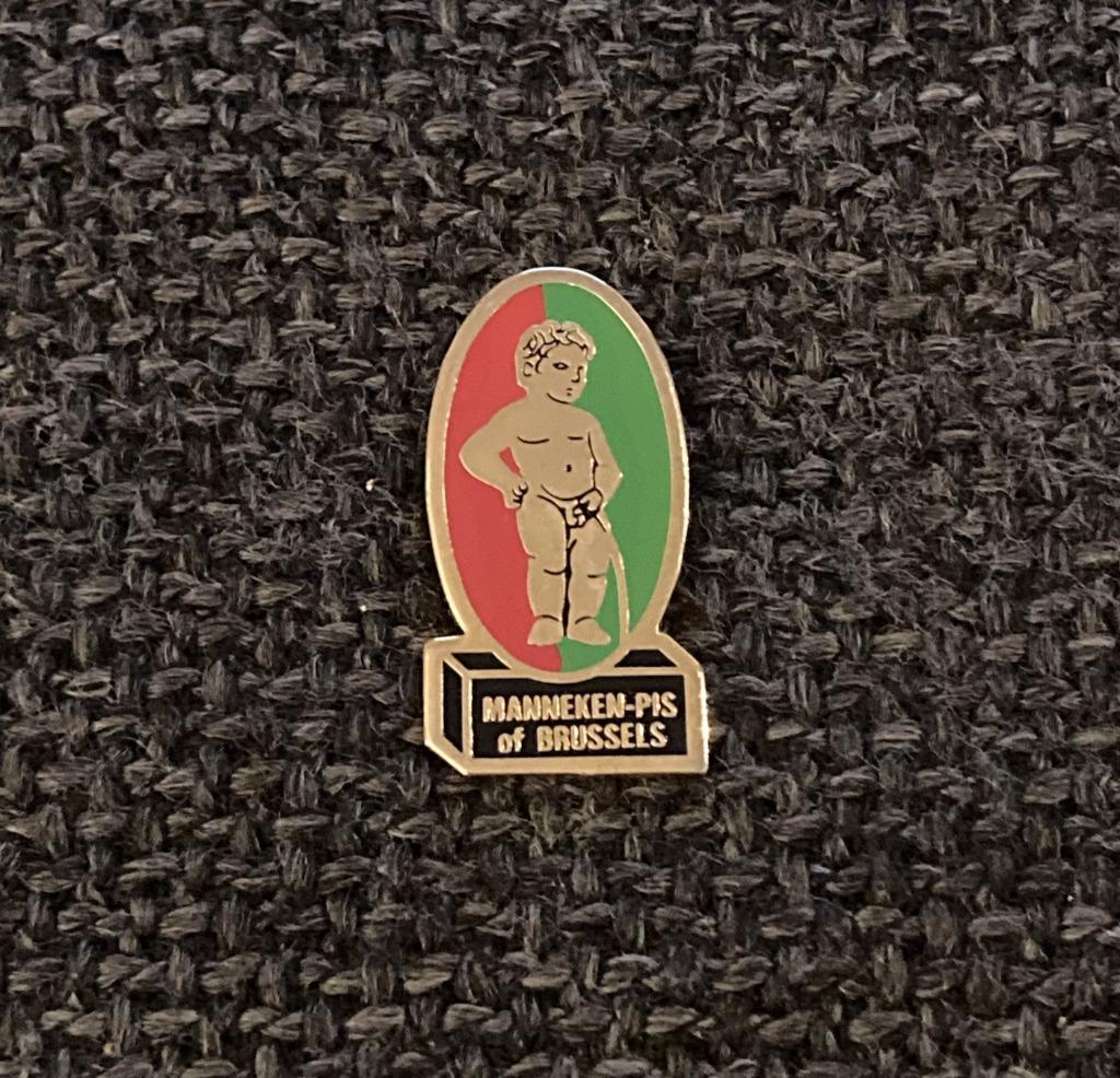 PIN - MANNEKEN PIS - BRUSSELS - BRUSSEL - BRUXELLES, Verzenden, Gebruikt, Stad of Land, Speldje of Pin