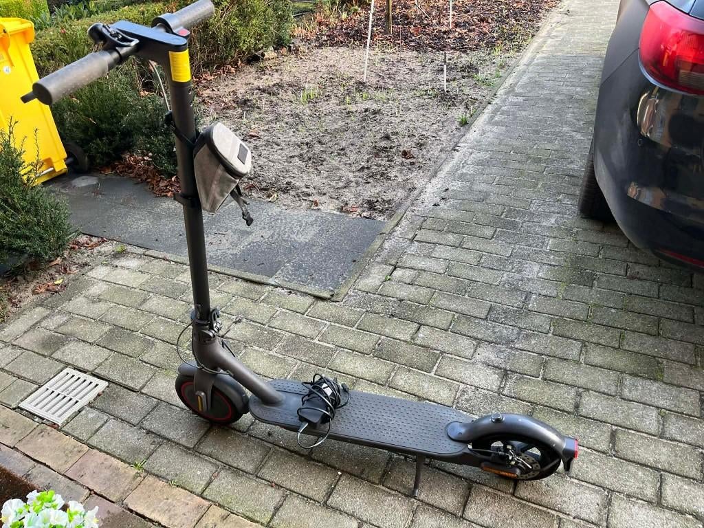 Xiaomi Mi Electric Scooter Pro 2 te koop, Vélos & Vélomoteurs, Trottinettes, Enlèvement, Comme neuf, Step électrique (E-scooter)