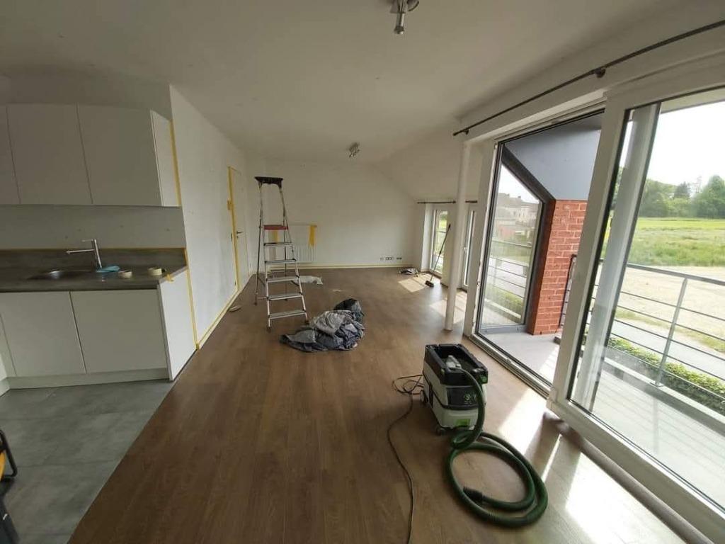 Peintre  en bâtiment professionnel de 16ans d'expérience, Garantie, Papier peint