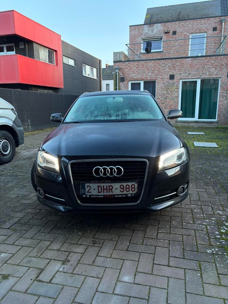 Audi A3 Sportback 1.6 TDI, Autos, Cuir, Euro 5, Achat, 4 portes