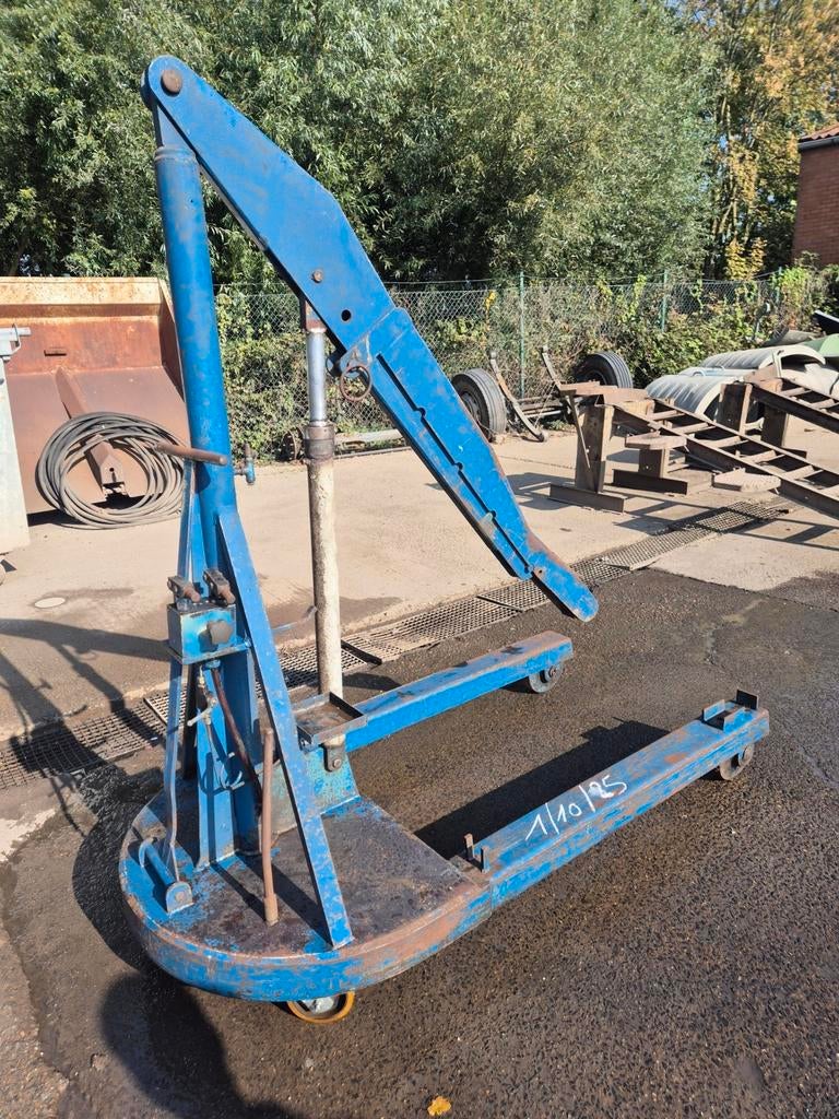 Werkplaatskraan 2 TON( giraf), Ophalen, Heftruck