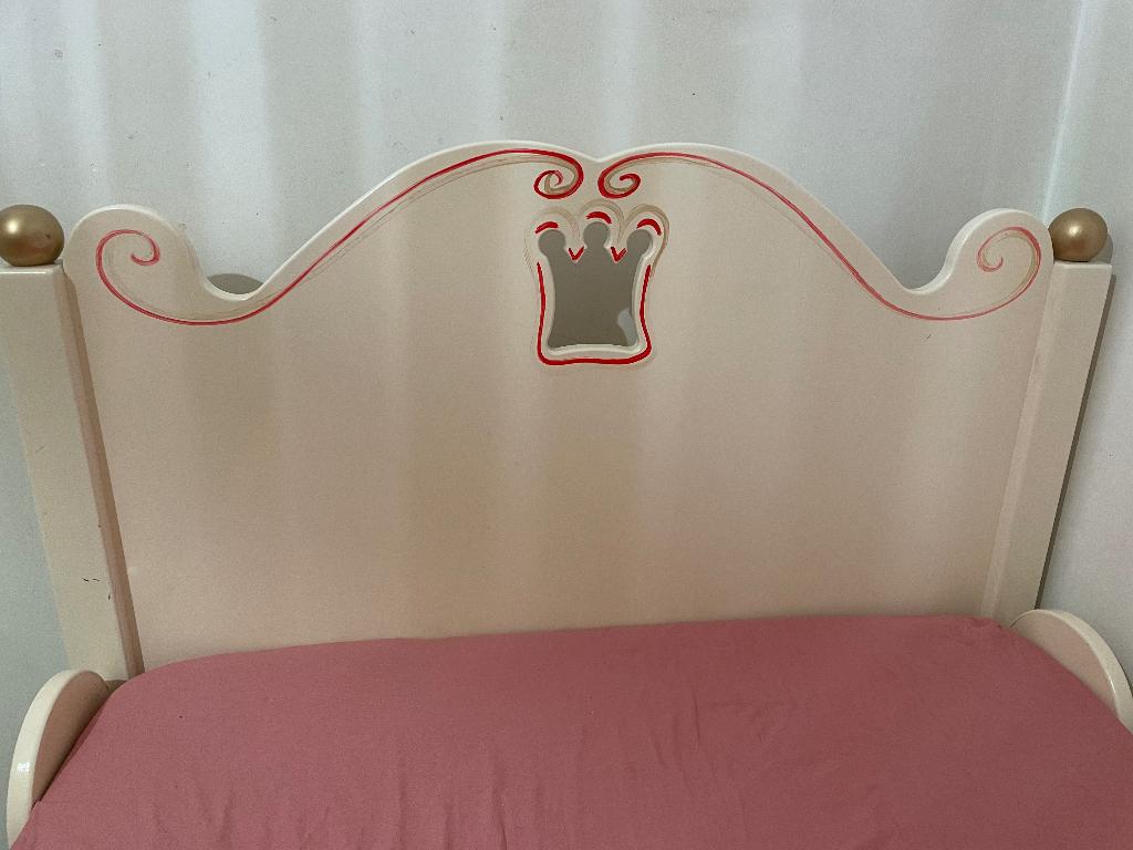 Prinsessenbed eenpersoonsbed, Kinderen en Baby's, Kinderkamer | Bedden, Ophalen, 70 tot 85 cm, 140 tot 160 cm, Zo goed als nieuw