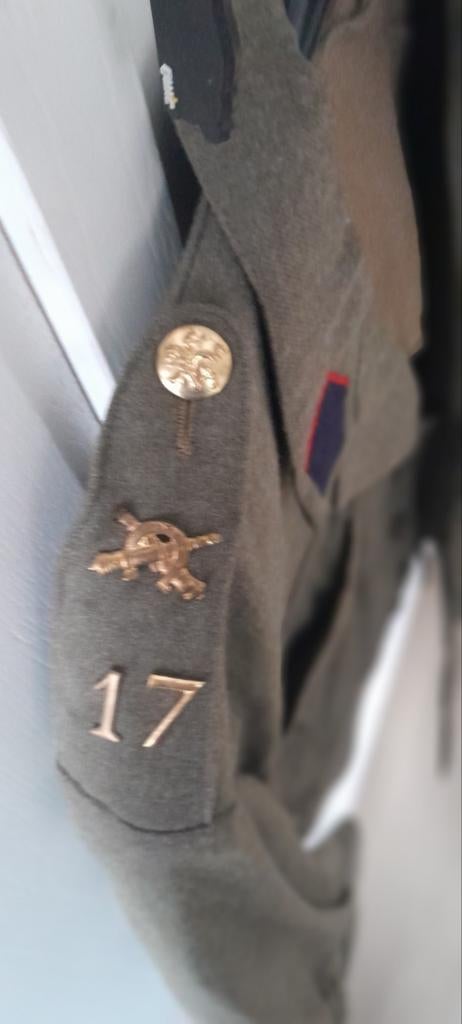 Uniform jas+broek, Enlèvement