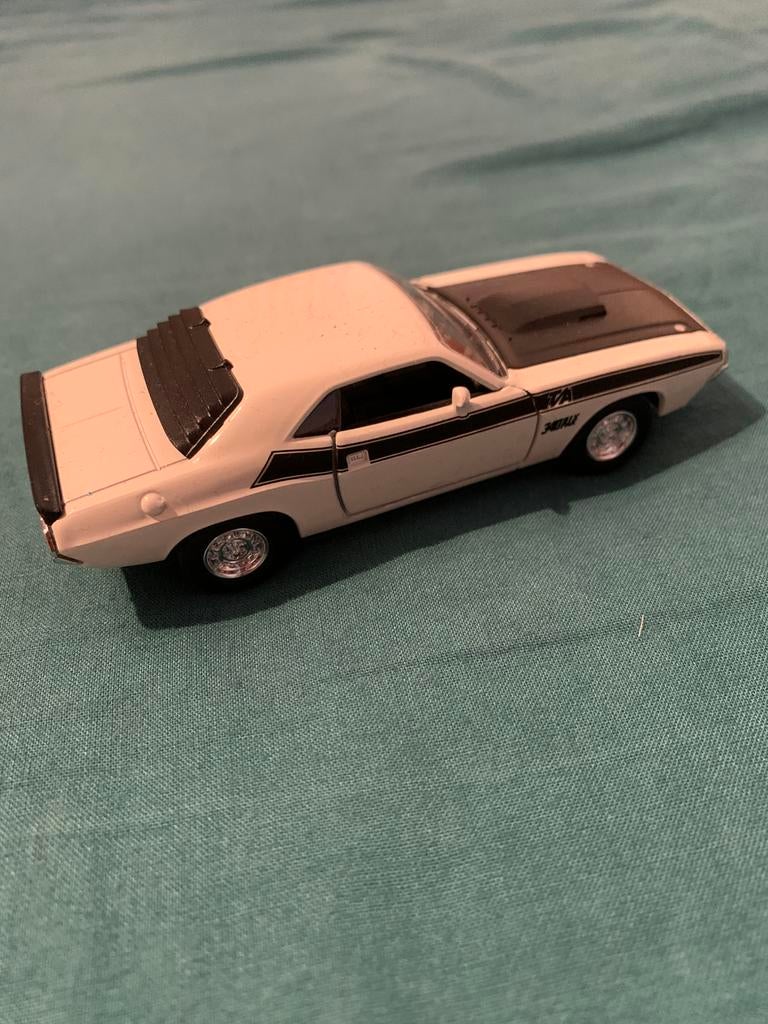 Dodge Challenger 1970 12 cm, Ophalen of Verzenden, Zo goed als nieuw