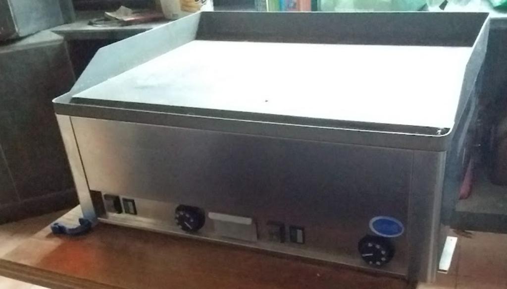 Plaque de cuisson électrique (Plancha, Electroménager, Tables de cuisson, Enlèvement, Comme neuf, Électrique